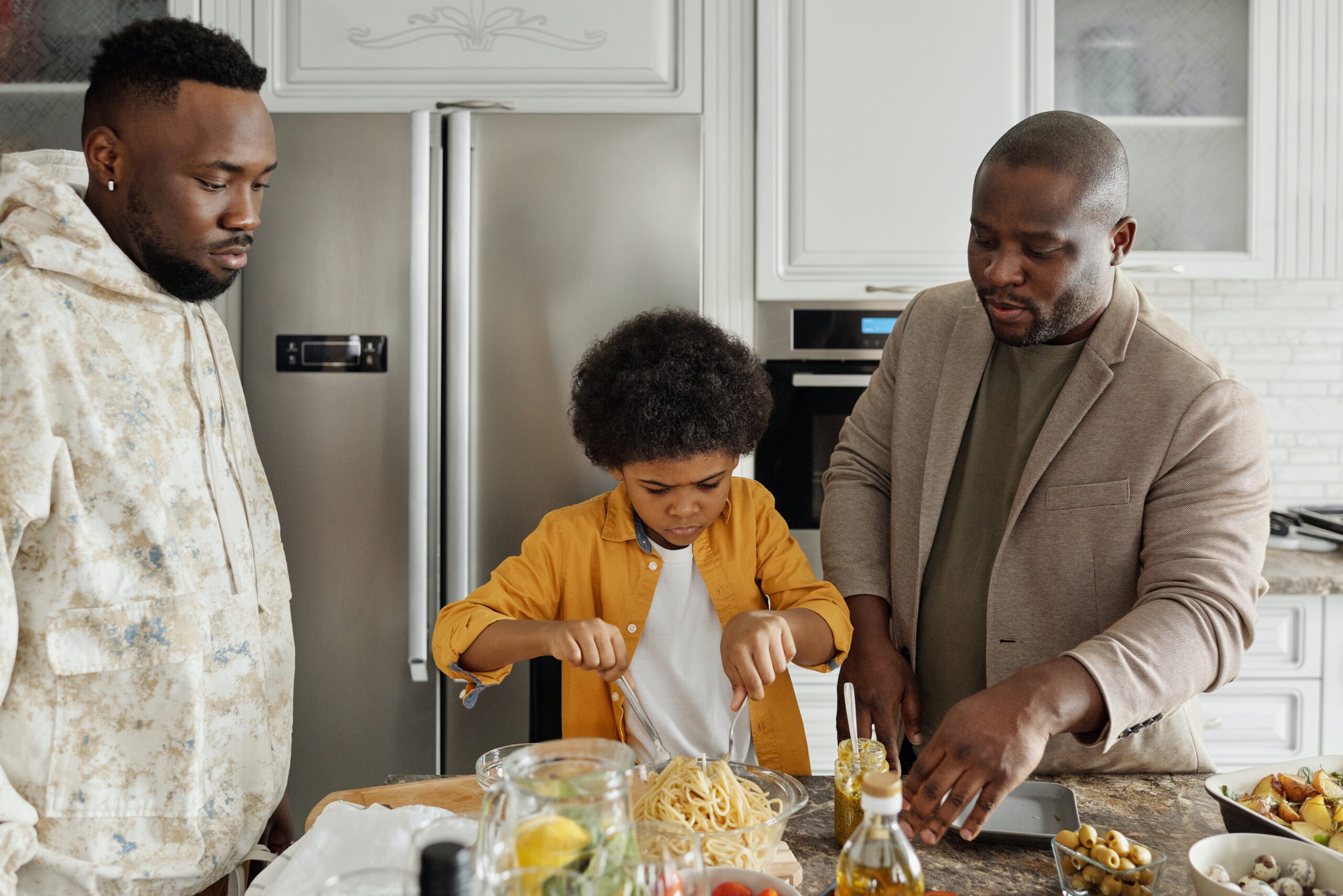 get your kid to help pack lunch