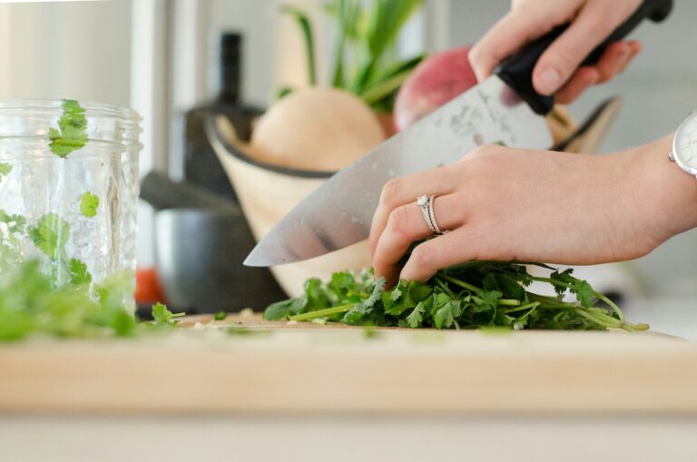 cutting food for meal prep